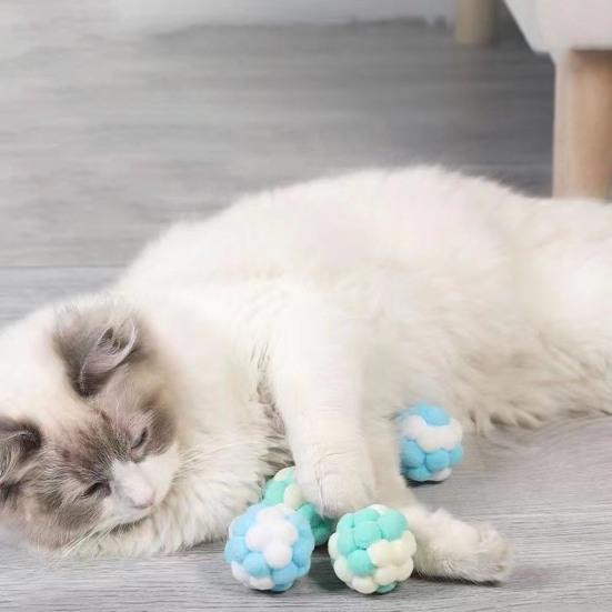 Plush Cat Toy Ball with Built-in Bell Soft Macaron Balls Bite-Resistant Cat Chew Toys for Indoor Cats and Kittens