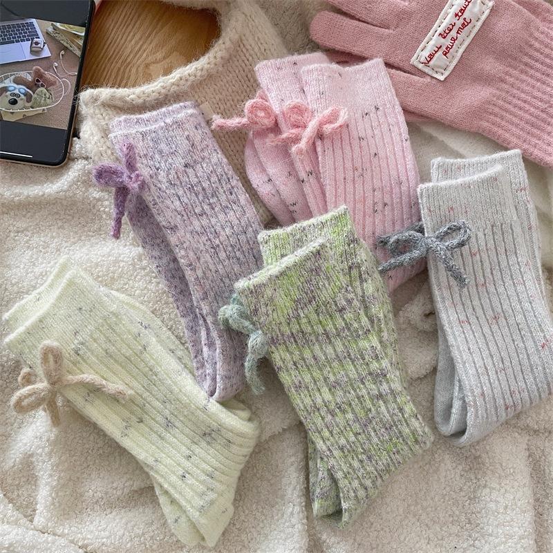 Female Autumn and Winter Thickened Warm Bow Solid Color Wool Medium Tube Pile Socks