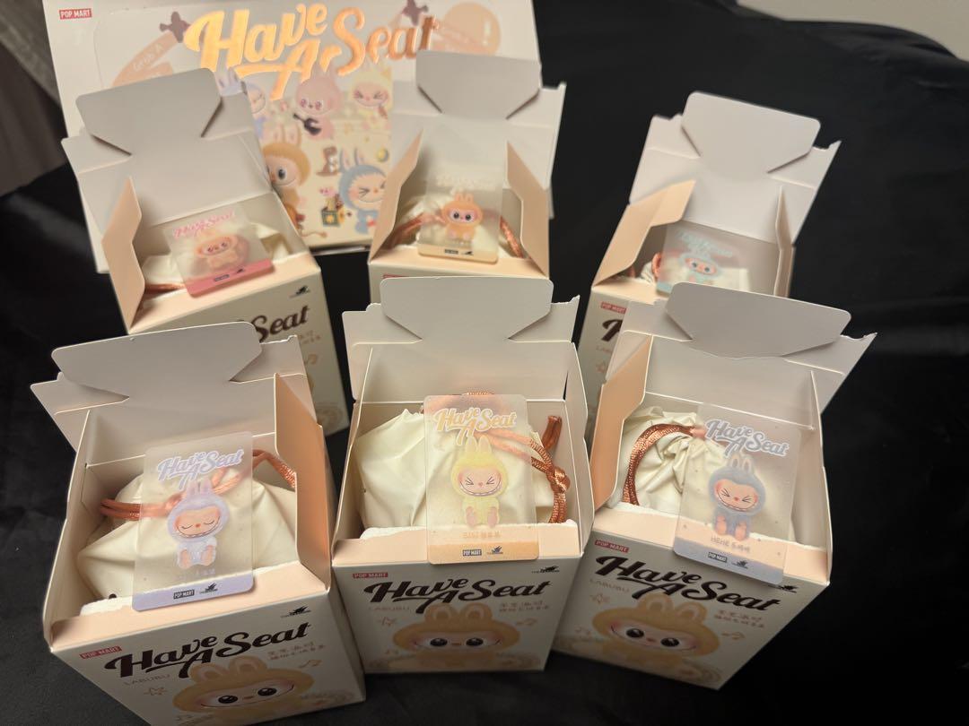 

[USED] Lovebu Have a Seat Assortment Outer box only opened