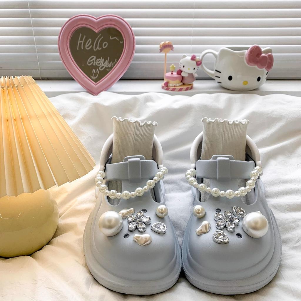 Thick-soled heightening hole shoes for women's outer wear 2025 summer new non-slip rhinestone pearl beach shoes cool slippers for women