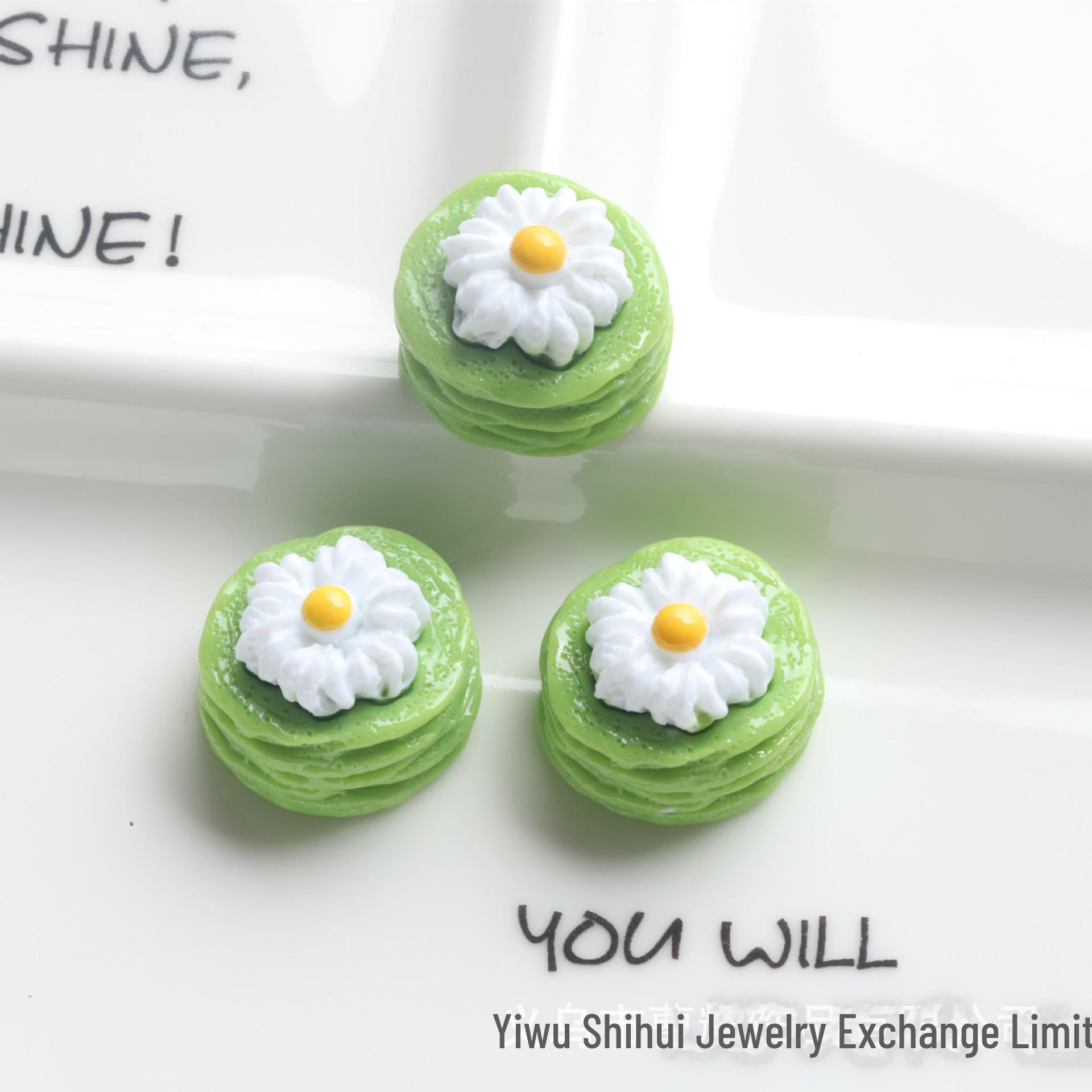 

Реалістичний трояндовий торт їжа грати крем клей чохол для мобільного телефону брелок кулон смоли ювелірні аксесуари 2.0cm