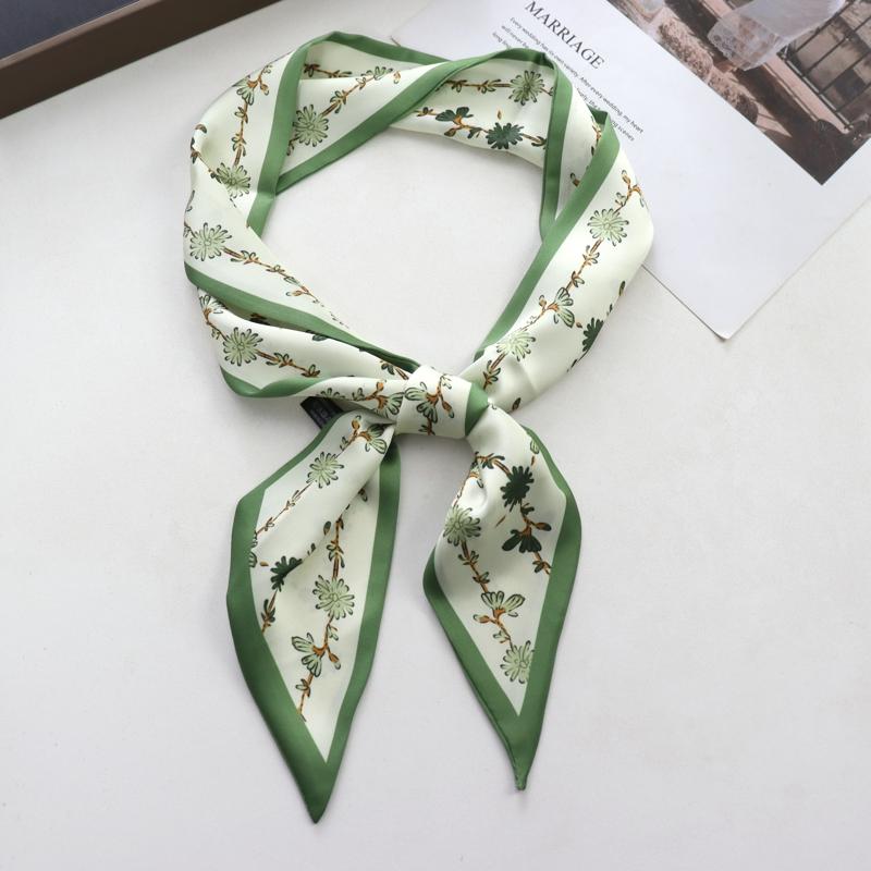 Sweet Strawberry Print Women Small Silk Scarf Handle Bag Ribbons Female Head Scarves Sharp Angle For Women  100*9cm