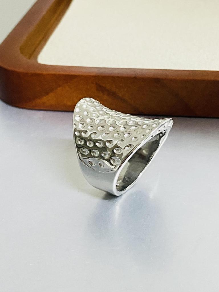 Europäischer & Amerikanischer Stil 18K Edelstahl Tropfglasur Ringe – Unregelmäßig, Kreativ, Nicht verblassender Schmuck.