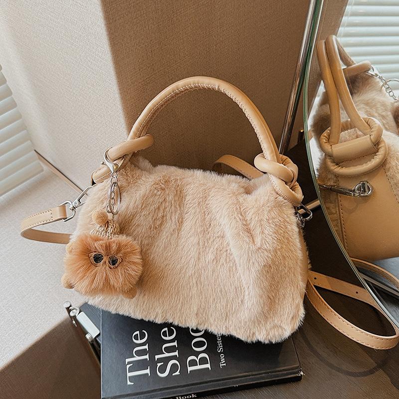 Autumn Women Top Handle Bag Fluffy Simple Stylish Commuter Crossboyd Shoulder Bag Comfortable and Versatile Texture Bucket Bag