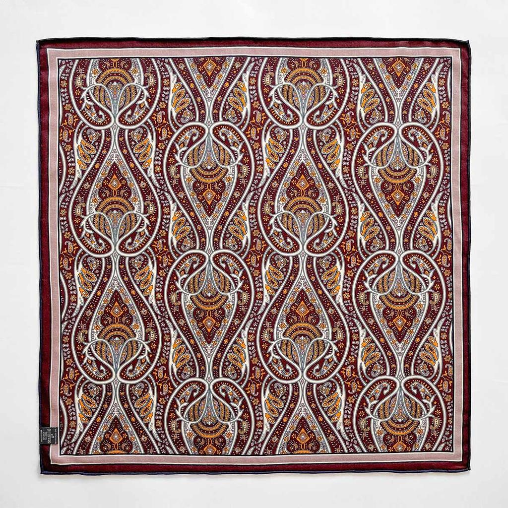 Spring and summer new French retro printed small silk scarf square scarf women's sunscreen professional neck protection scarf neck square scarf