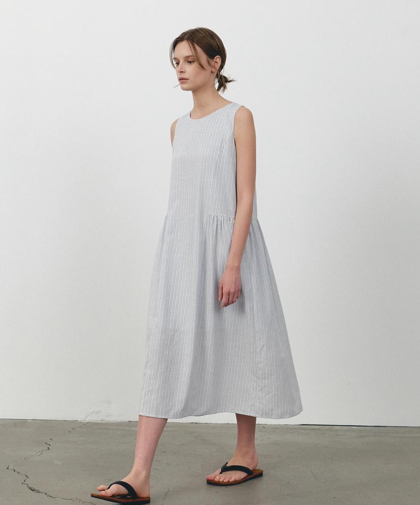 Roeil Crinkle Stripe Maxi Dress_Sky Blue
