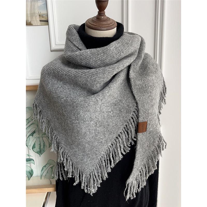 Korean-Inspired Tassel Triangle Shawl: Women's Autumn/Winter Solid Color, Versatile, Cozy Scarf.
