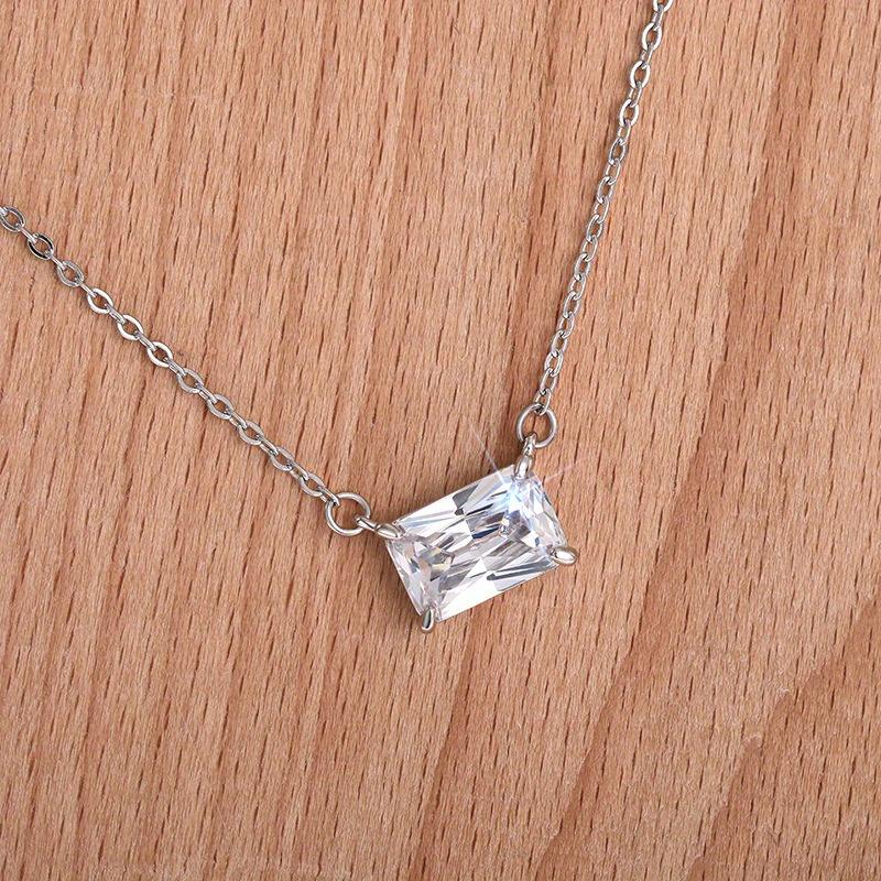 1Pc Stylish Simple Fashion Pendant, Suitable for Daily Wear, Internet Celebrity Style Necklace, Elegant and Exquisite