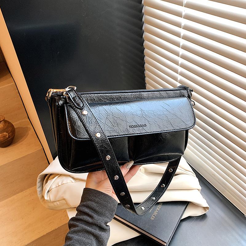 Large-capacity bag women's summer new niche messenger bag casual shoulder underarm small square bag