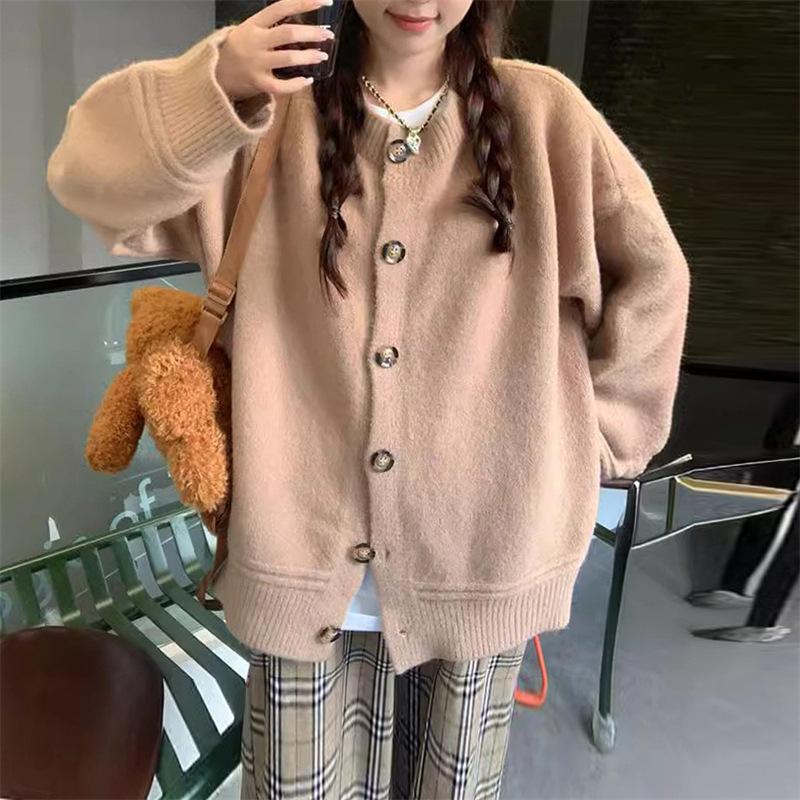 

Autumn and winter sweater trend women s split design solid color round neck lazy wind sweater literary and simple cardigan 49-84 (average size) хакі