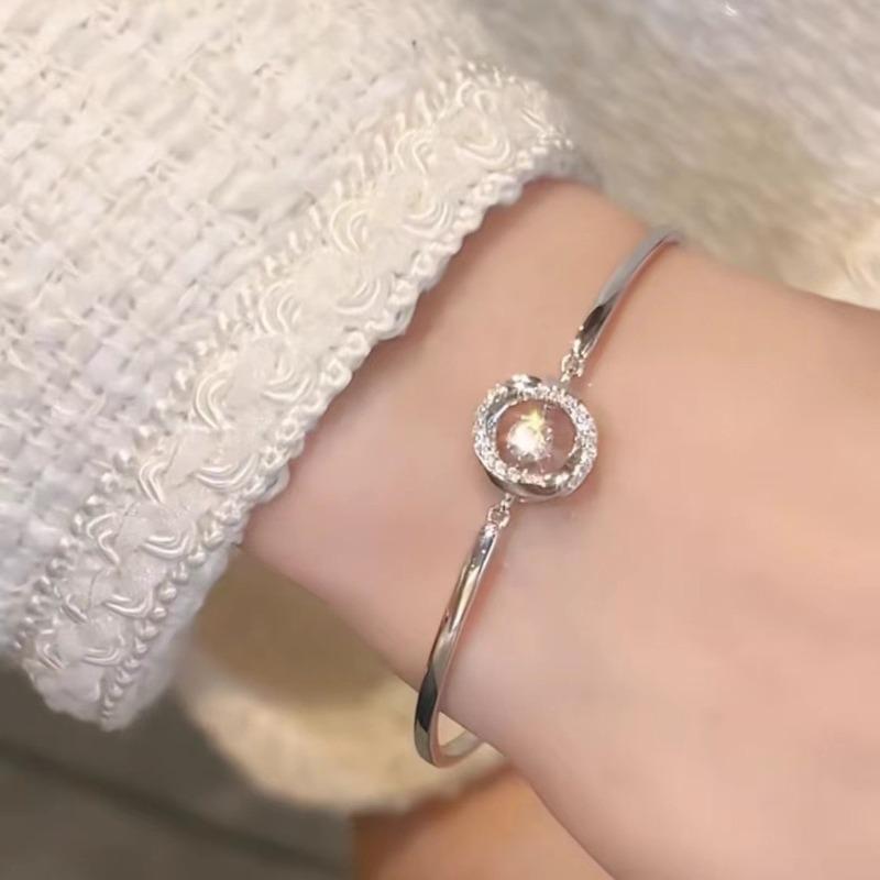 Fan Qi Mobius series three-second heart bracelet chain women's fashion diamond-encrusted girl heart bracelet bracelet