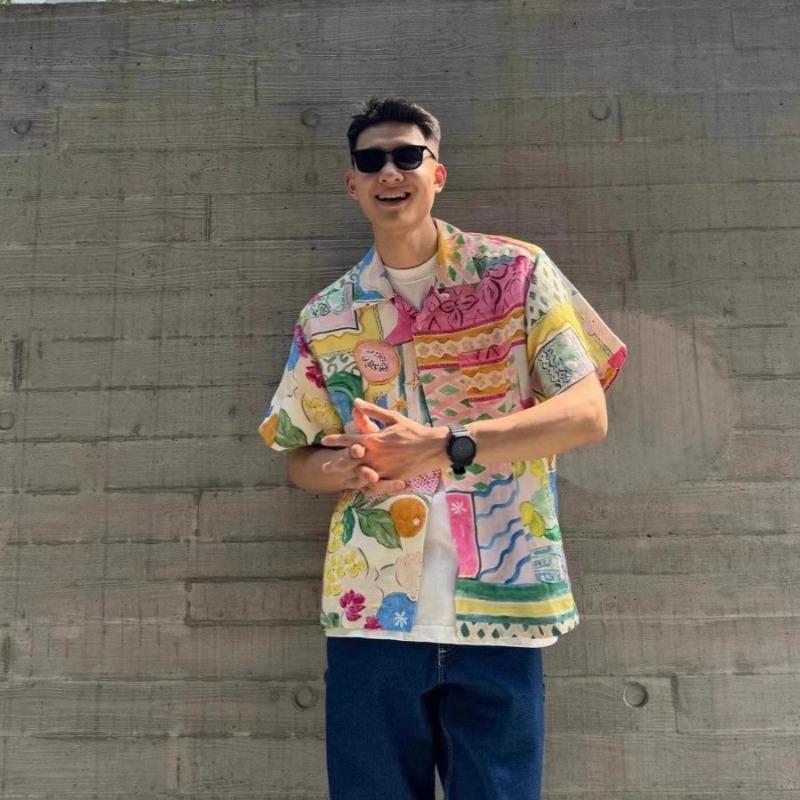 Men's Colorful Hand Drawn Fruit Print Cuban Collar Oversized Short Sleeve Shirt Casual Streetwear Top