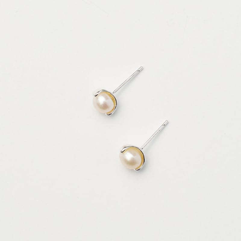 tout mini pearl earring 925 silver