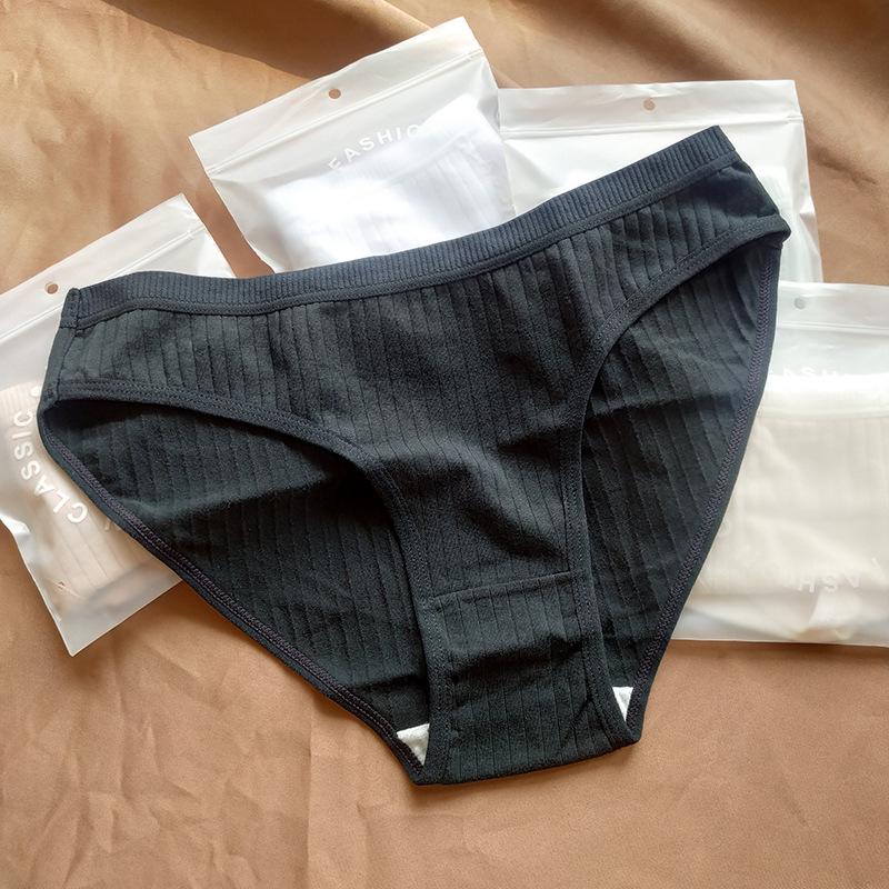 Culottes Triangle en Coton Taille Moyenne pour Femmes - Couleur Unie, Grande Taille, Style Européen et Américain