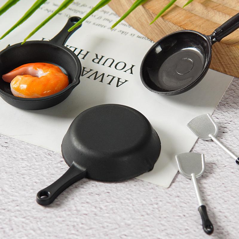 Mini Wok Frying Pan & Spoon Set for Dollhouse Kitchen Toy Accessories
