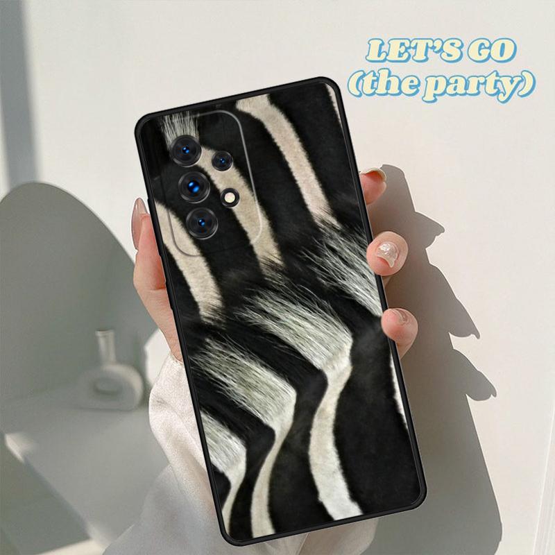 

Black White Zebra Stripe phone case For Samsung Galaxy A42 A31 A40 A51 A71 A32 A80 A91 A52 A72 A20e A21S A50 A70 A11 A12 Cover Samsung A11