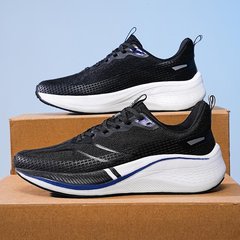 Men's Shoes Large Size Lightweight Fly-woven Mesh 7 Shock-absorbing and Breathable Casual Sports Shoes Men's Carbon Board Running Shoes