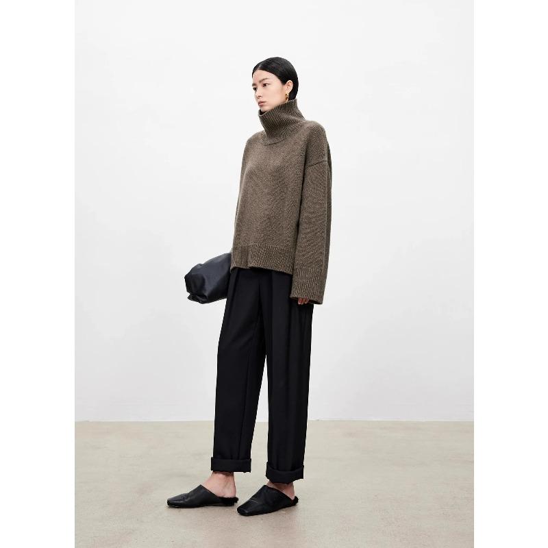 Thickened Turtleneck Sweater Women's Loose Lazy Knit Silhouette Sweater European Products