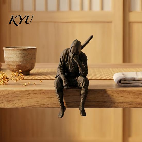 Ninja Shelf Decor 3D Printed Sitting Figurine, Thinking Dark Sitter, Sitter Masked Samurai Ornament for Home Office Bookshelf Table Decoration