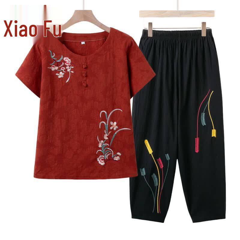 Xiaofu Women's Stylish Summer T-Shirt & Capris Set