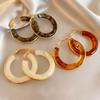 Vintage Brown Resin Round Hoop Earrings for Women Exquisite Elegant Geometric Circle Temperament Earings Wedding Jewelry Gifts
