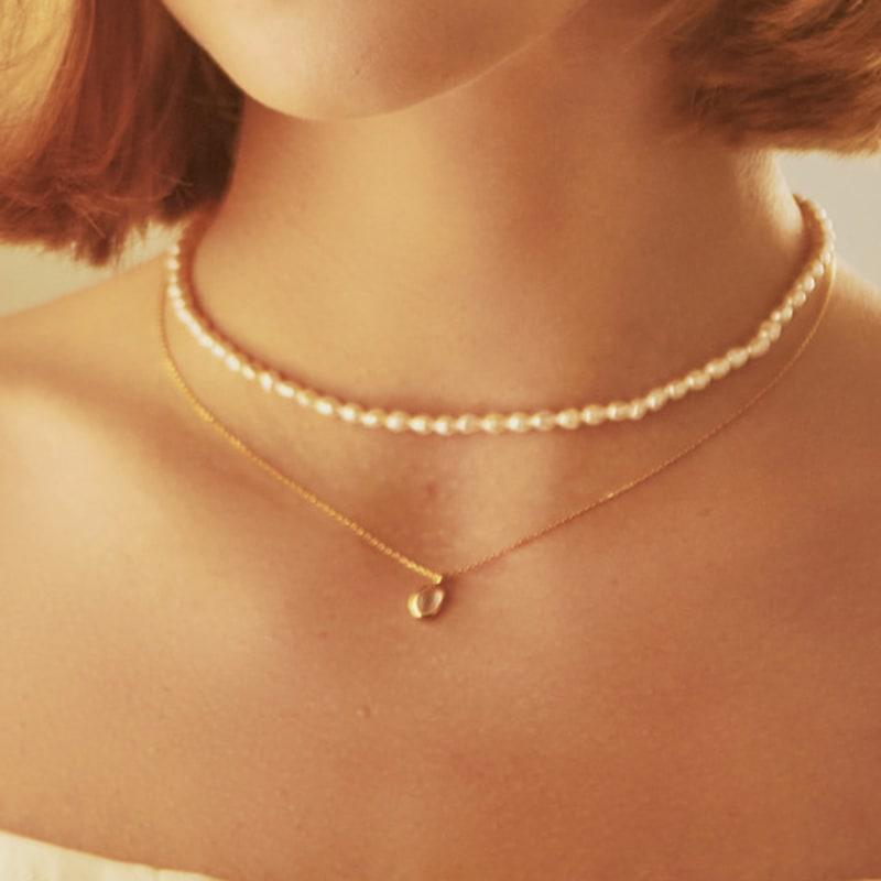 Charmy 16k Gold Plated Rainbow Moonstone-necklace