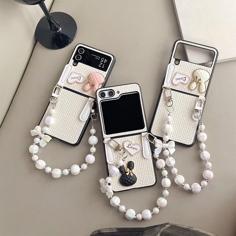 For Samsung Z Flip5 Flip Cover, ZFold4 Colorful Bead Handle Chain with Small Rabbit Heart Design