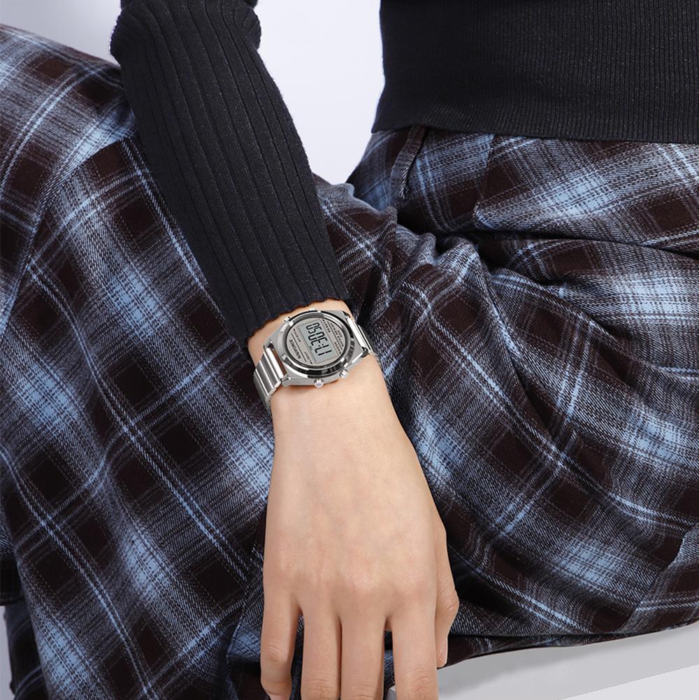 Naviforce Original Women Digital Watch Stainless Steel Strap Waterproof Calendar Chronograph Night Pattern Lady Girl Casual Fashion Watch NF5066