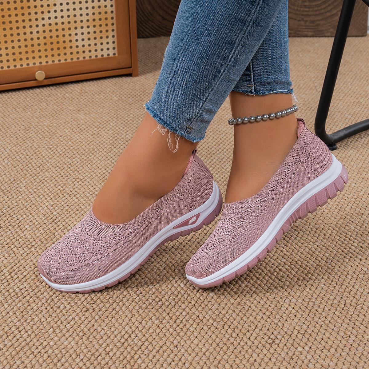 

Spring and Autumn New Old Beijing Cloth Shoes Single Piece Flying Weaving Breathable Casual Women s Shoes Belt Shoes Support Middle-aged and Elderly M 43