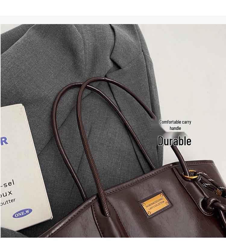 2024 Vielseitiger Pendler mit großer Kapazität: Französische Retro Damen Winter Schultertasche