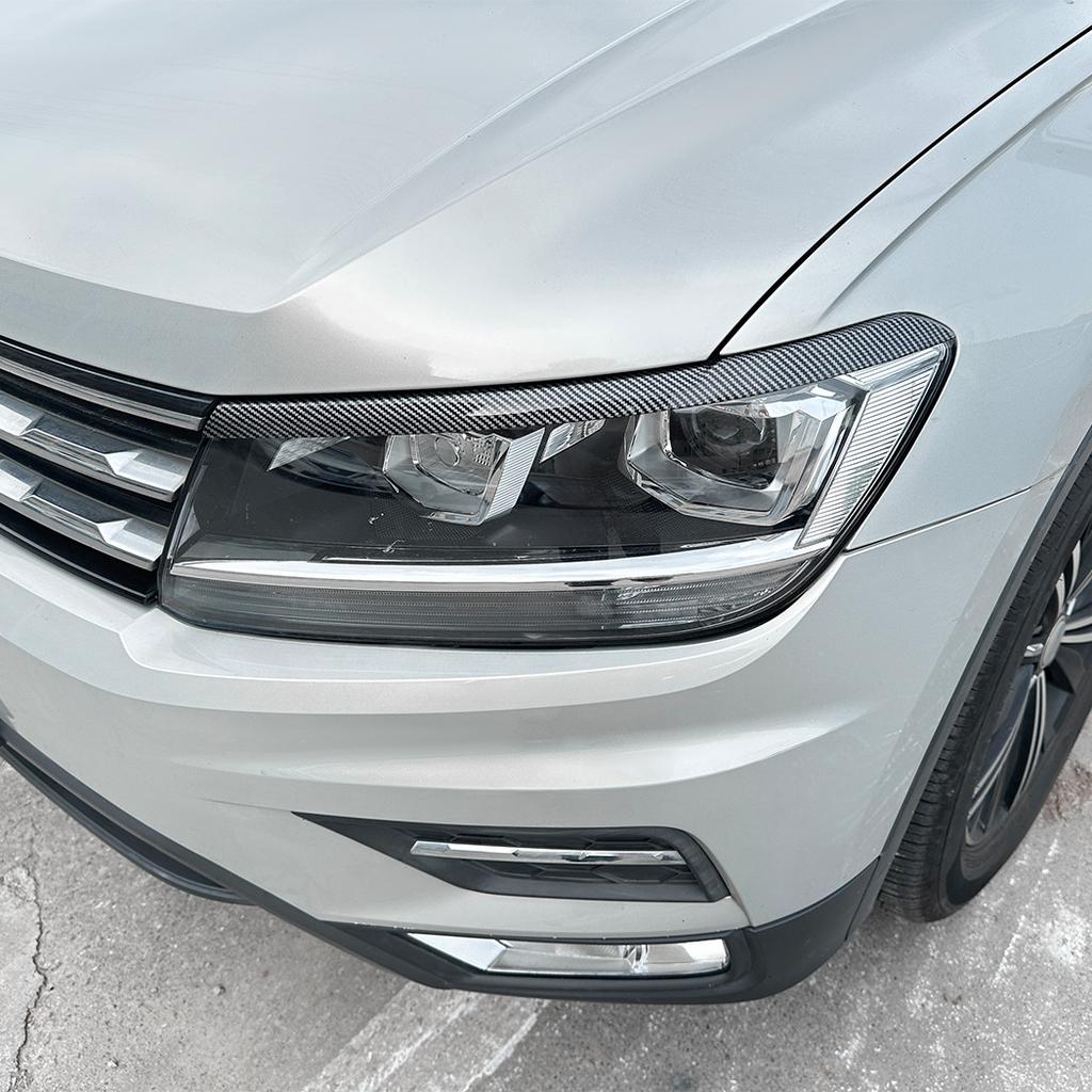 2Pcs Headlight Cover Eyelid Eyebrow For Volkswagen Tiguan MK2 2017-2020 Gloss Black Headlight Eyelids Car Body Kit Accessories