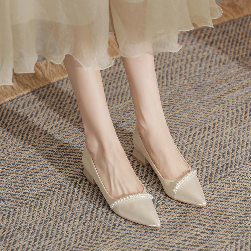 Apricot thick heel single shoes femininity socialite bridesmaid high heels women's low heel 3cm main wedding dress engagement wedding shoes bride