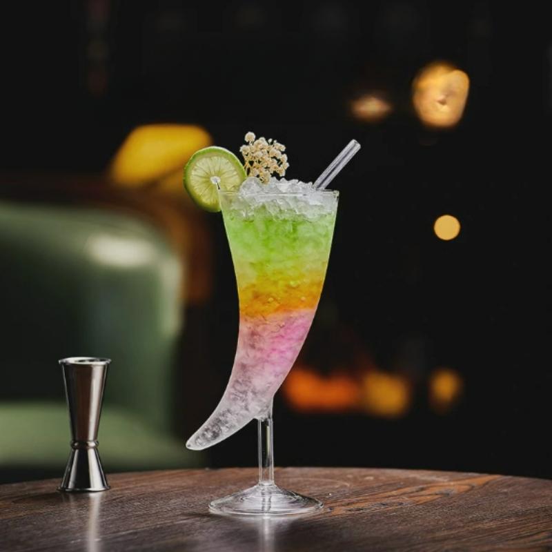 1 st 250 ml Kreativt Högfotat Cocktailglas, Molekylärt Rökt Personlighetsglas, Månvinsglas