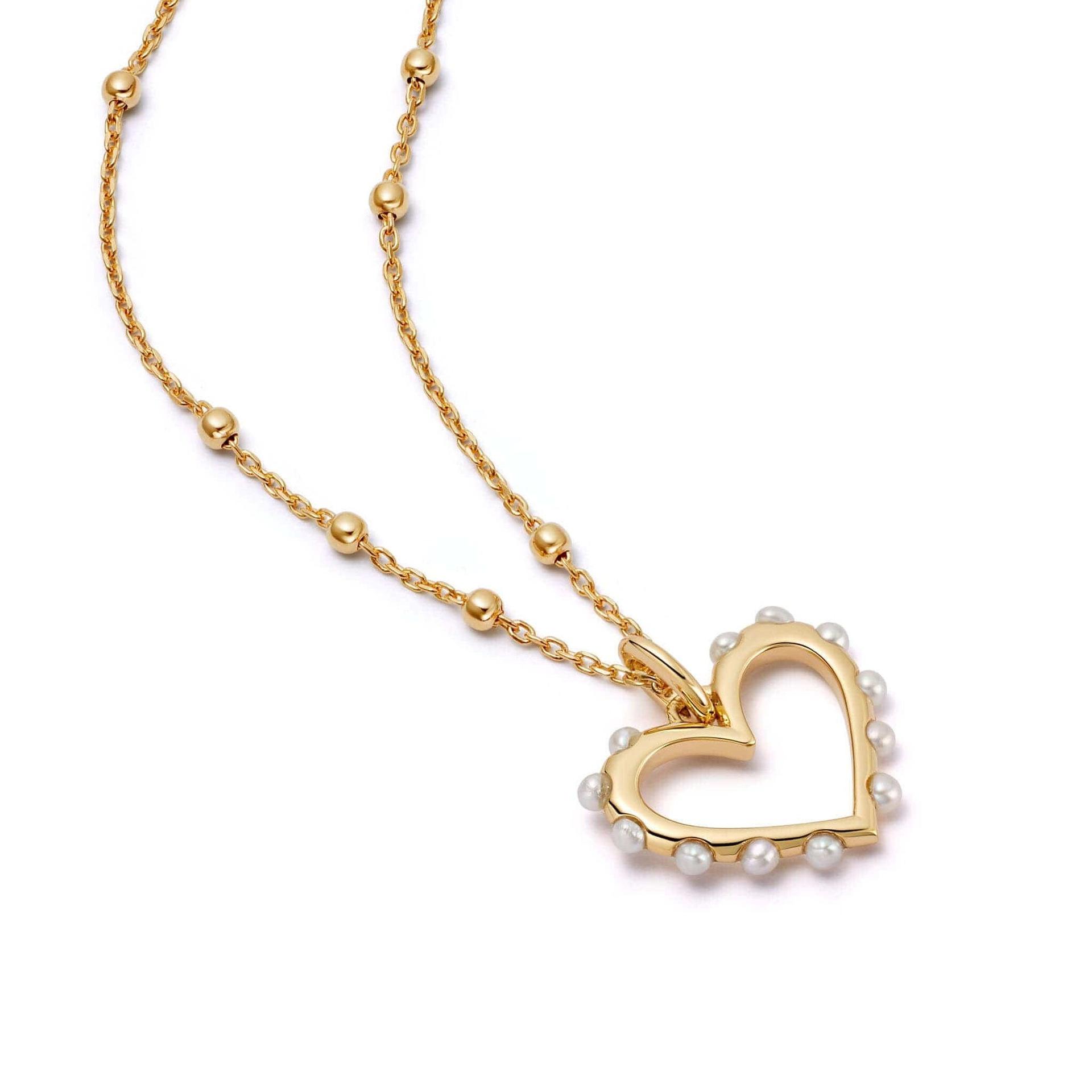 

Niche Temperament Pearl Inlaid Love Pendant Design Collarbone Chain Cold Necklace Versatile Pearl