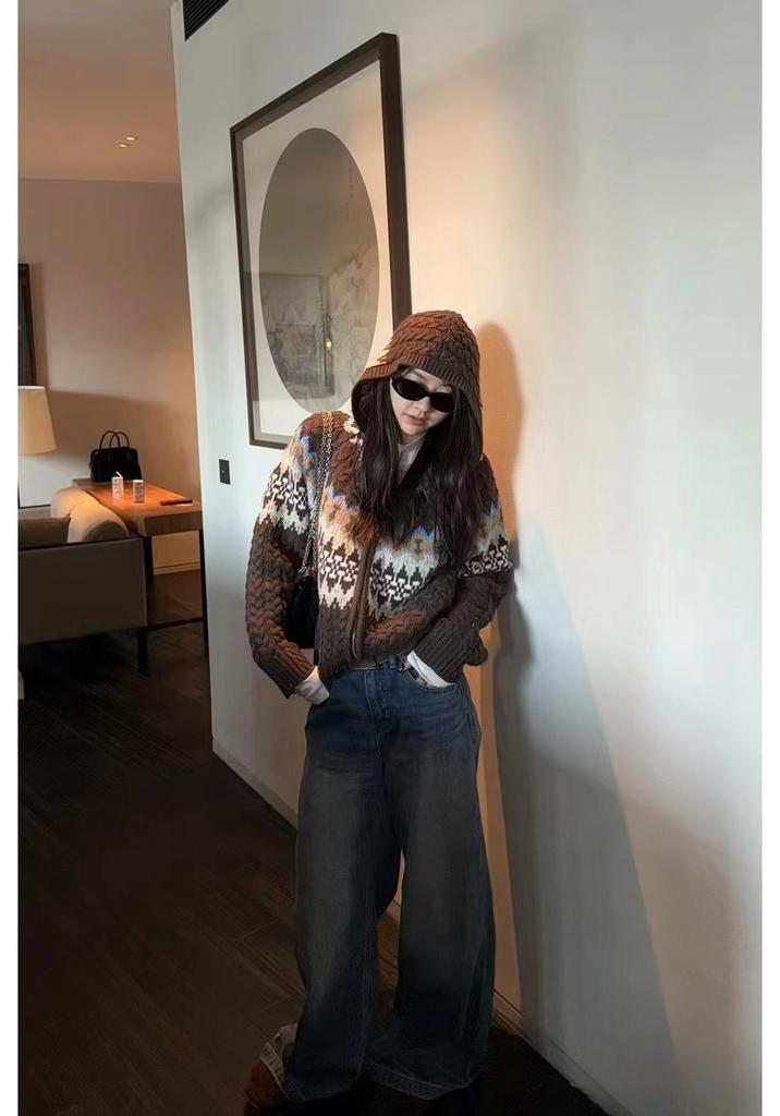 Autumn 2025 Women's Hooded Jacquard Thick Cashmere Cardigan - European Style Chunky Knit Sweater Coat