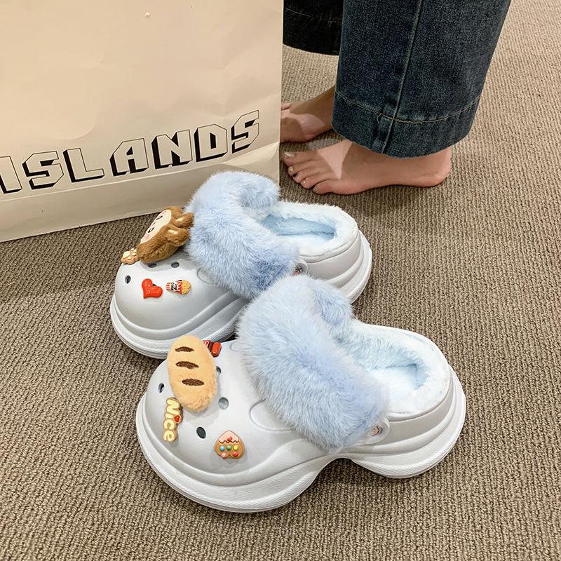 

Милые мультяшные туфли Мао Мао для женщин на осень и зиму 2025 года, новые модели для ношения на улице, на толстой подошве, с увеличением высоты, нескользящие, с закрытым носком, хлопковые 40 синий