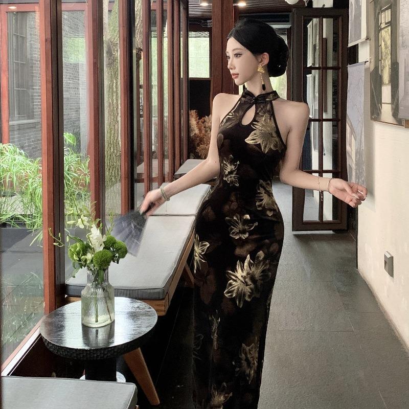 New Chinese Retro Improved Cheongsam Dress Feminine Temperament Light and Ripe Hip-wrapped Skirt Long Dress