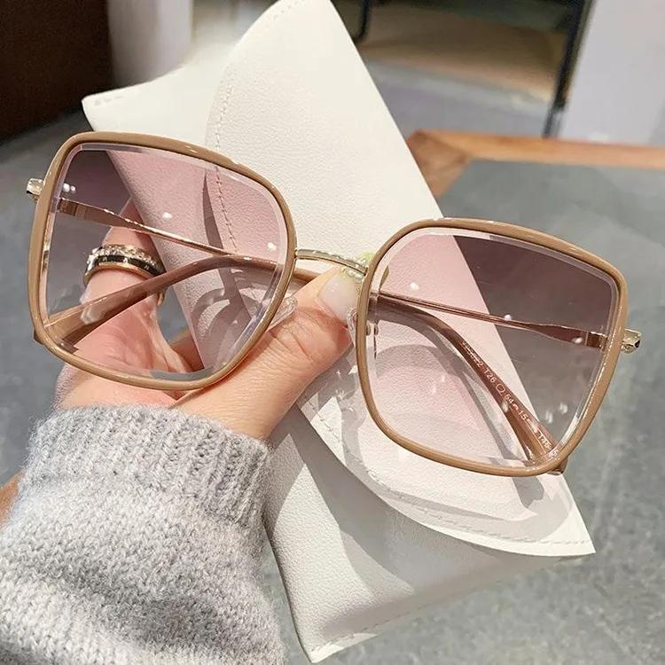 New Square Sunglasses Women Luxury Design Big Frame Gradient Cat Eye Sun Glasses for Women Driving Eyeglasses UV400 Eyewear