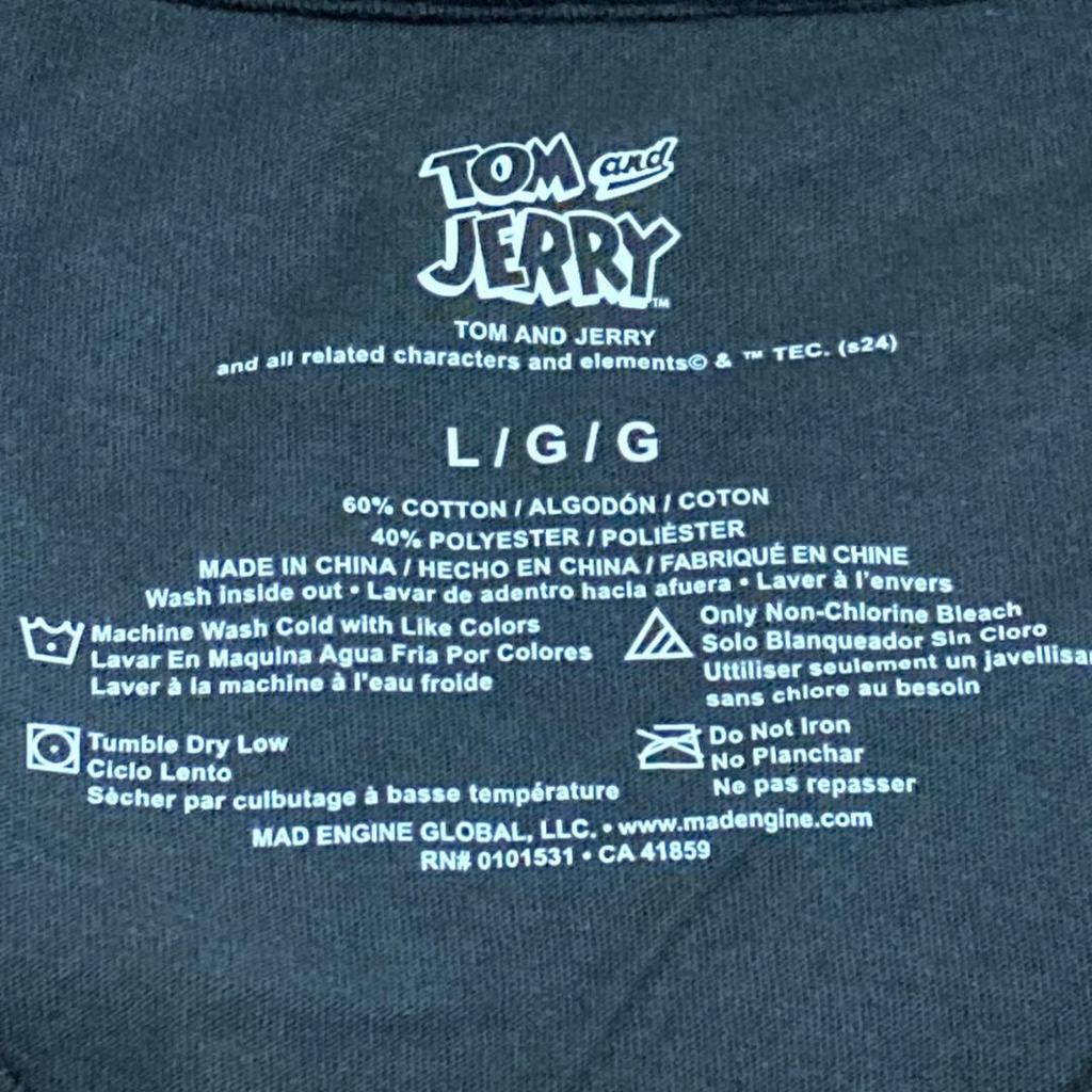 [USED] Tom and Jerry Vintage Print T-Shirt In Black with Large Print