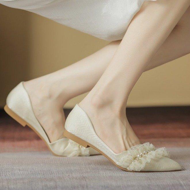 

Летняя одиночная обувь женская весенняя новая обувь с жемчугом туфли с острым носком 40 бежевый