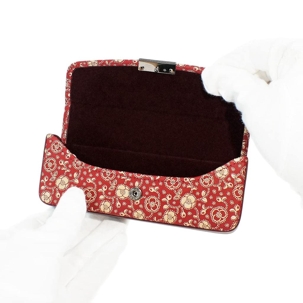 Inden H Glasses Red with White Camellia [Inden-ya] Case, Deerskin, Lacquer, Pattern, 4206-13-178