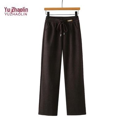 Alt giyim (Kadın) – Pantalon ve Kapriler