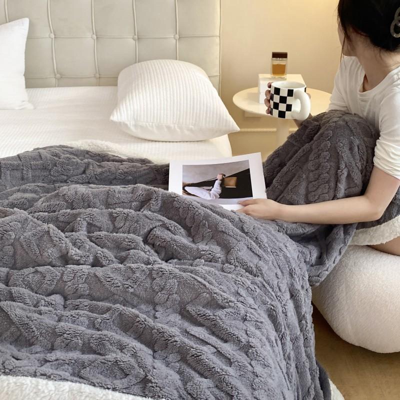 Lamb wool blanket Scottish style plaid printed nap blanket, autumn and winter office lunch break air conditioner blanket