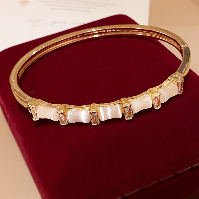 Zircon Bamboo Cat's Eye Snap Bracelet Light Luxury High-end Bracelet Europe and America
