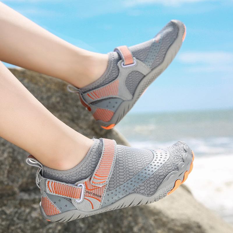 Children's River Tracing Shoes Parent-child Outdoor Hiking Shoes Beach Swimming Anti-cut Children's Shoes Quick-drying Five-finger Sports Water Shoes