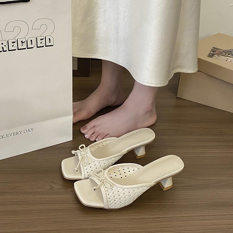 Outer skirt fairy square head French hollow hole female summer bow high heel wind with cool slippers one-word slippers