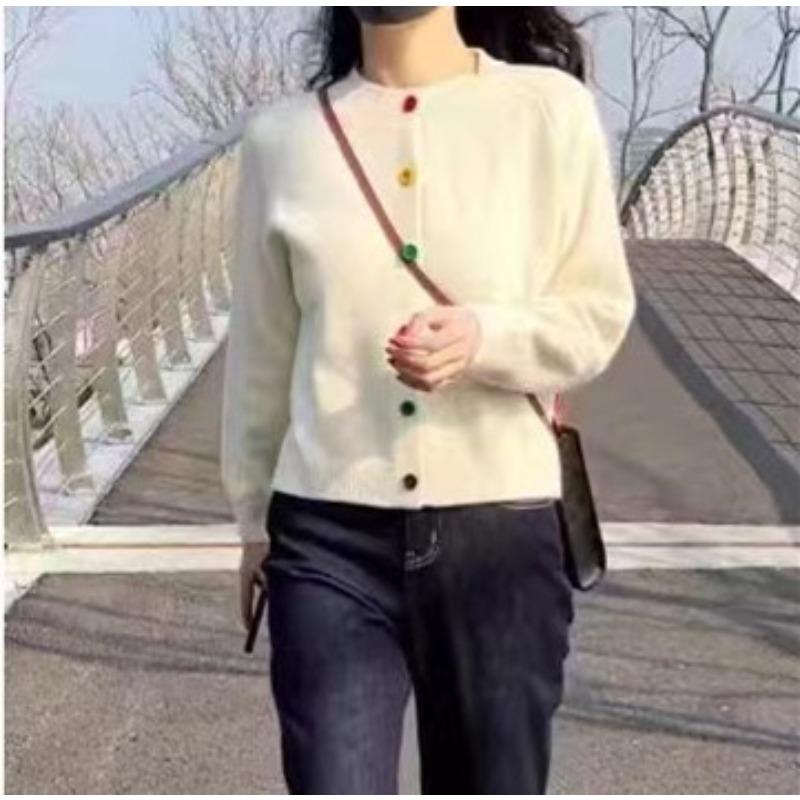Simple New Design Color Button Round Neck Knitted Top Women's Loose Casual Jacket Top Women