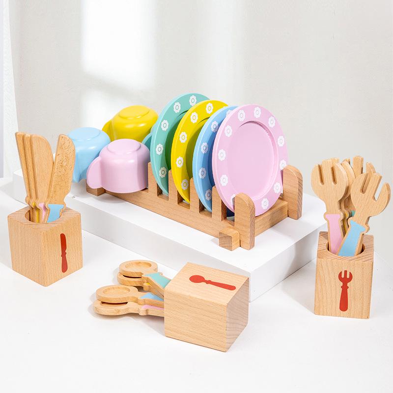 Kids' Wooden Cooking Set: Pretend Play Pots, Pans, and Utensils for Fun Simulation Cooking