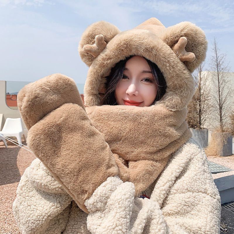 Riding a Battery Car, Piled and Thickened Bear Hat, Warm Scarf, Ear Protection, Two-in-one Two-piece Set, Cycling Cold-proof Plush Hat.
