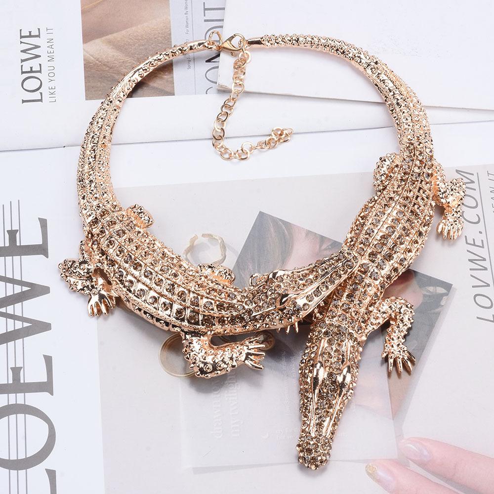 Colier de crocodil mare din aliaj exagerat de modă, serie de animale feminine, lanț de gât gecko mare, guler fals